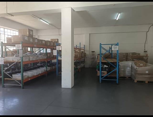 2,158M² WAREHOUSE TO LET IN WESTMEAD